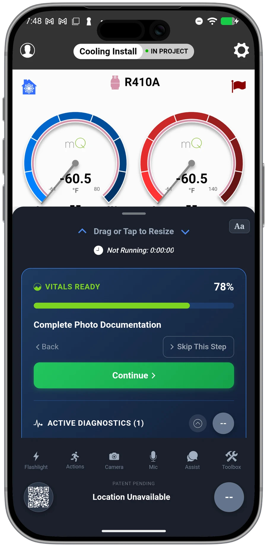 mQ+ in an active test showing Vitals readiness, test progress, active diagnostics, and the bottom drawer open.